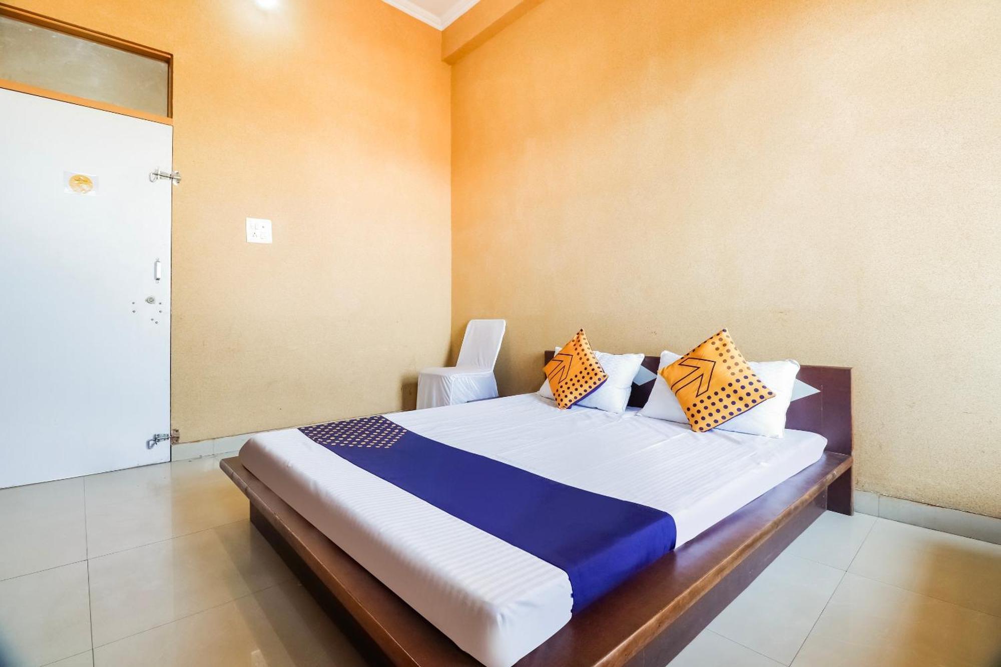 Spot On 68319 Hotel Nakhralo Rajasthan Resort جايبور المظهر الخارجي الصورة